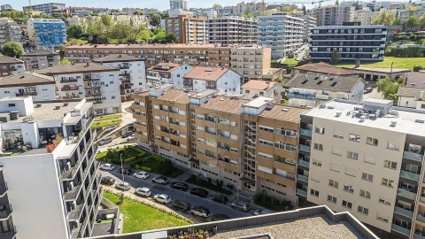 Apartamento T2 para Venda em Braga (Maximinos, Sé e Cividade)