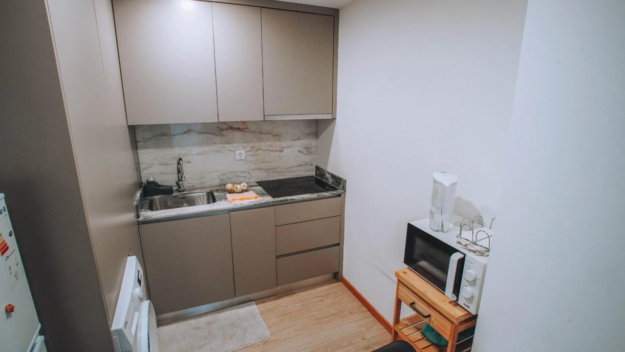 Apartamento T1 para Venda em Azurem Foto 4