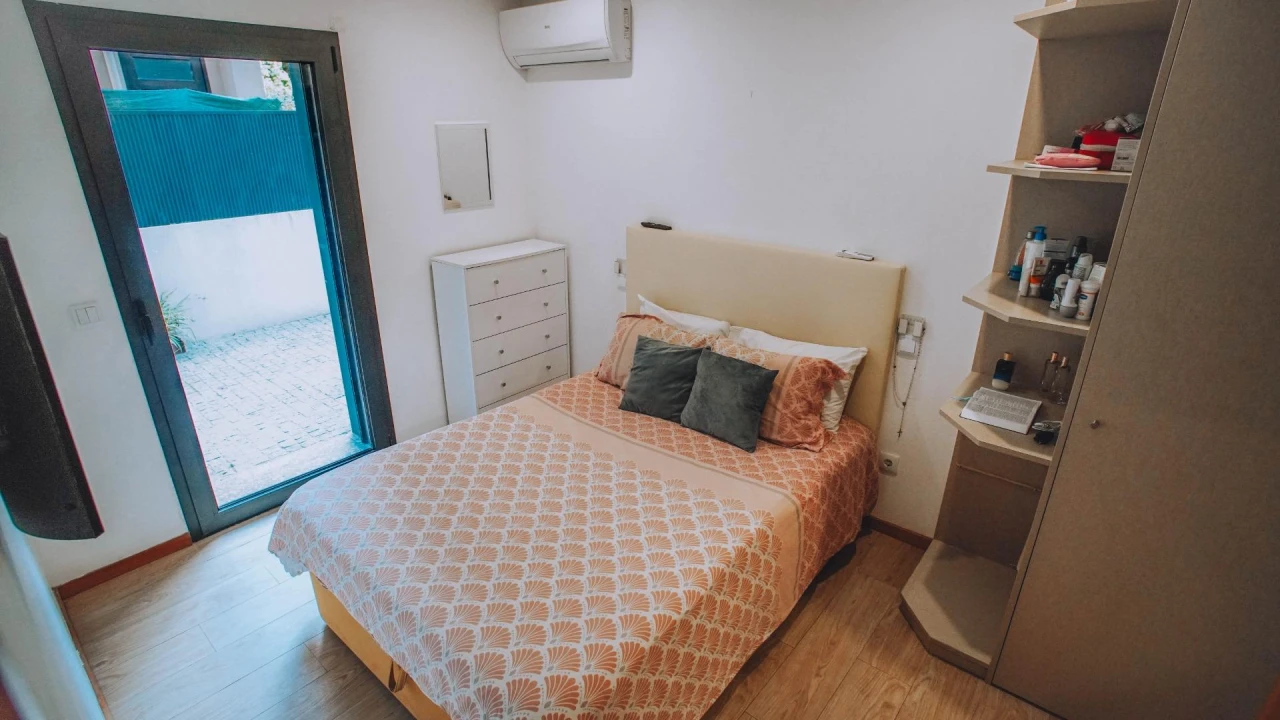 Apartamento T1 para Venda em Azurem Foto 8