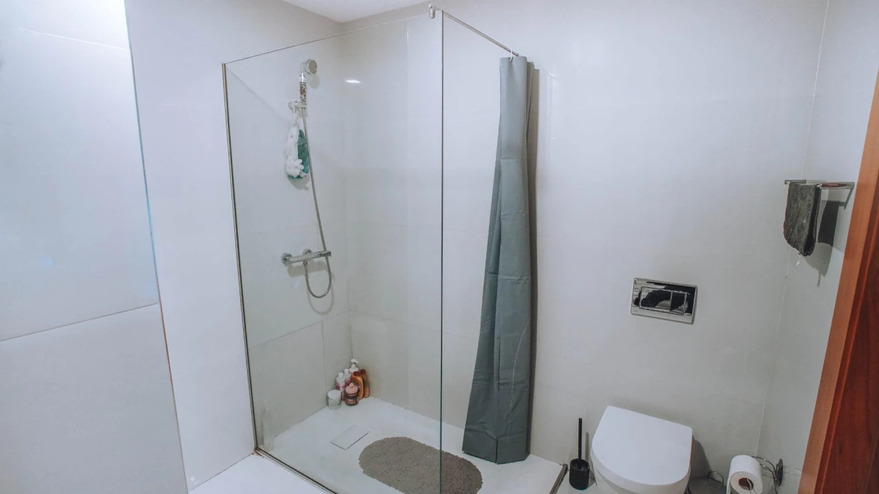 Apartamento T1 para Venda em Azurem Foto 10