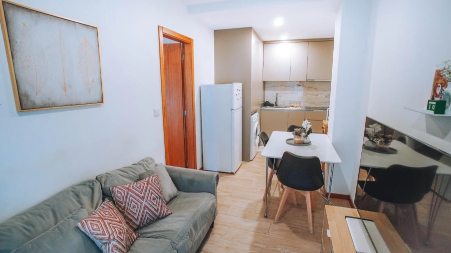 Apartamento T1 para Venda em Azurem Foto 2