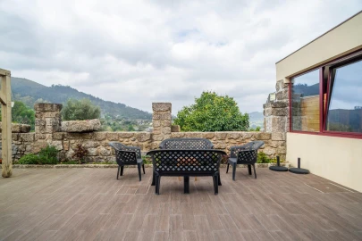 Moradia T7 para Venda em Ribeira