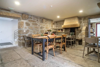 Moradia T7 para Venda em Ribeira