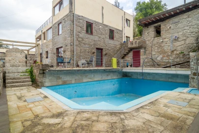 Moradia T7 para Venda em Ribeira