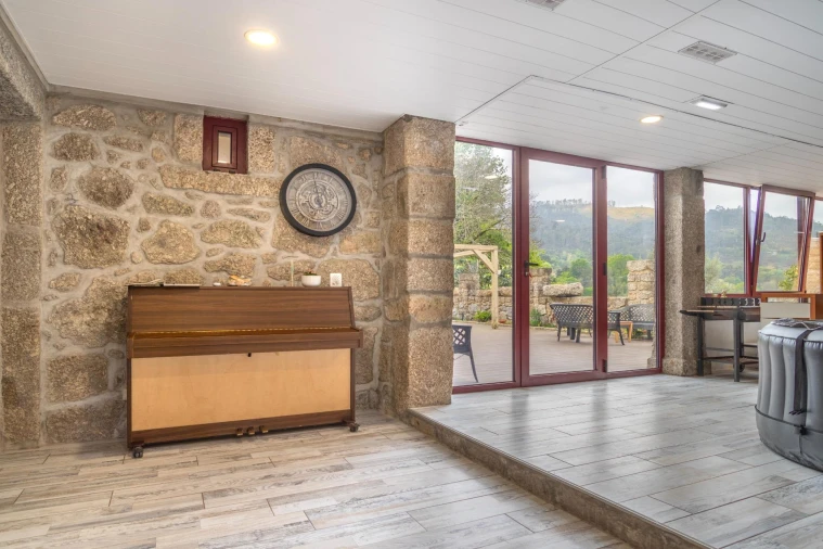 Moradia T7 para Venda em Ribeira Foto 9