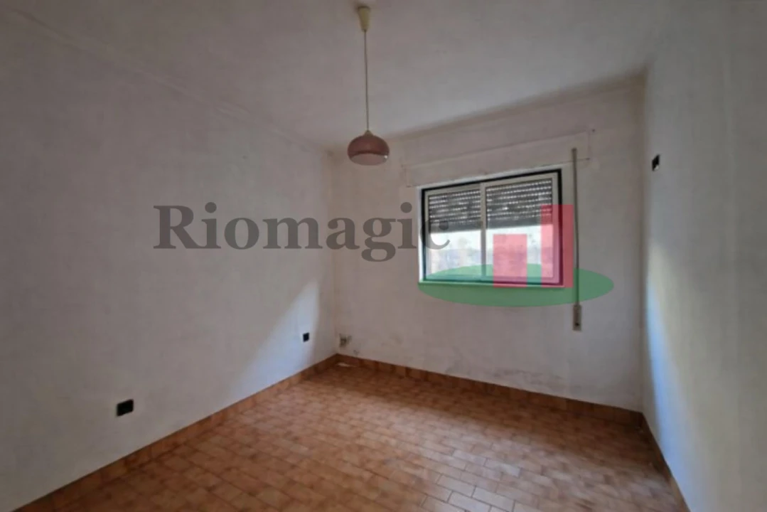 Moradia T2 para Venda em Amor Foto 6