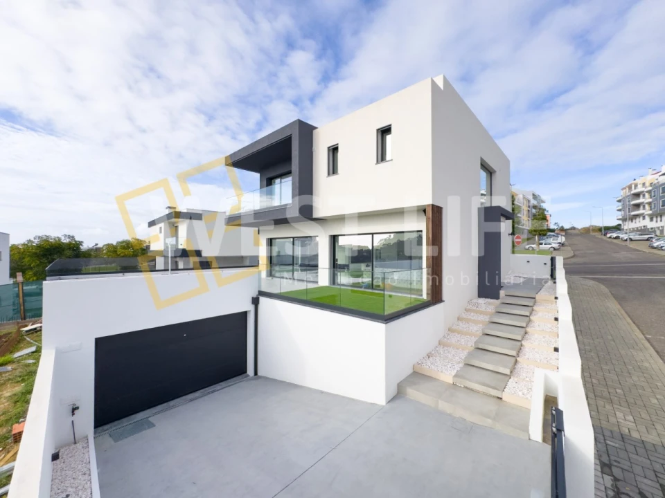 Moradia T3 para Venda em Mafra Foto 35