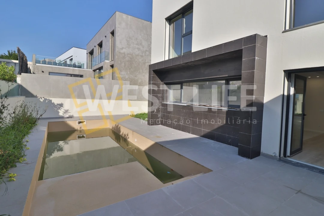 Moradia T5 para Venda em Ponte do Rol Foto 7