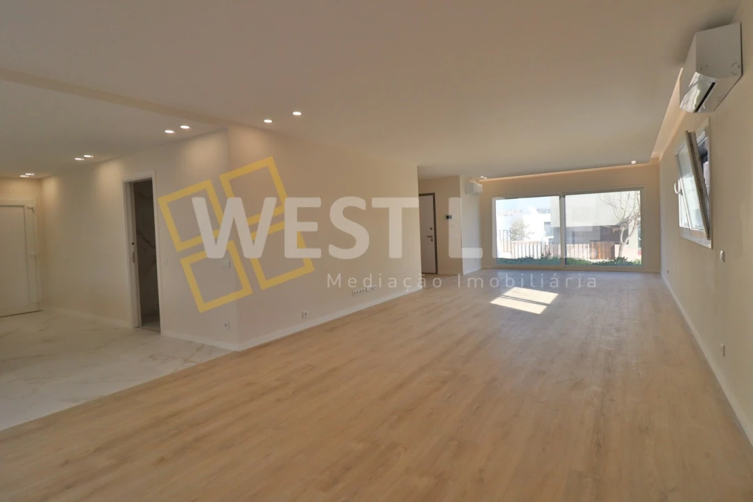 Moradia T5 para Venda em Ponte do Rol Foto 10