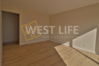 Moradia T5 para Venda em Ponte do Rol