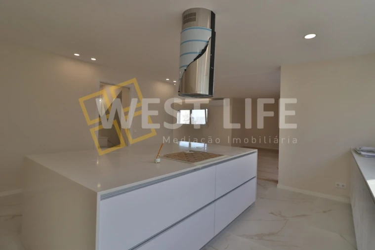 Moradia T5 para Venda em Ponte do Rol Foto 4