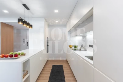 Apartamento T3 para Venda em Glória e Vera Cruz