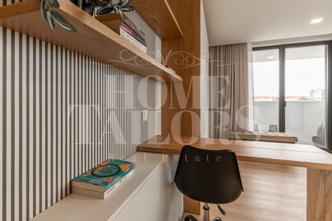 Apartamento T4 para Venda em Glória e Vera Cruz Foto 12