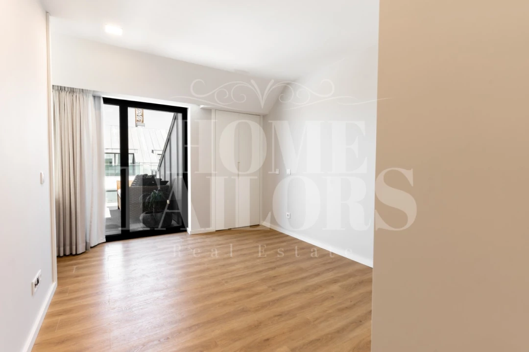 Apartamento T4 para Venda em Glória e Vera Cruz Foto 39