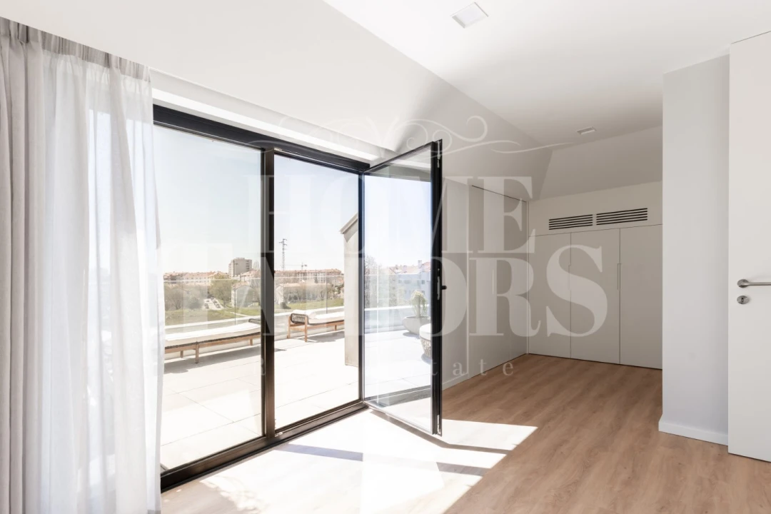 Apartamento T4 para Venda em Glória e Vera Cruz Foto 50