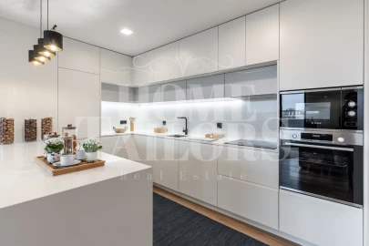 Apartamento T4 para Venda em Glória e Vera Cruz