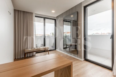 Apartamento T4 para Venda em Glória e Vera Cruz