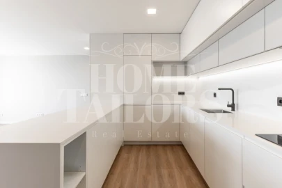 Apartamento T4 para Venda em Glória e Vera Cruz