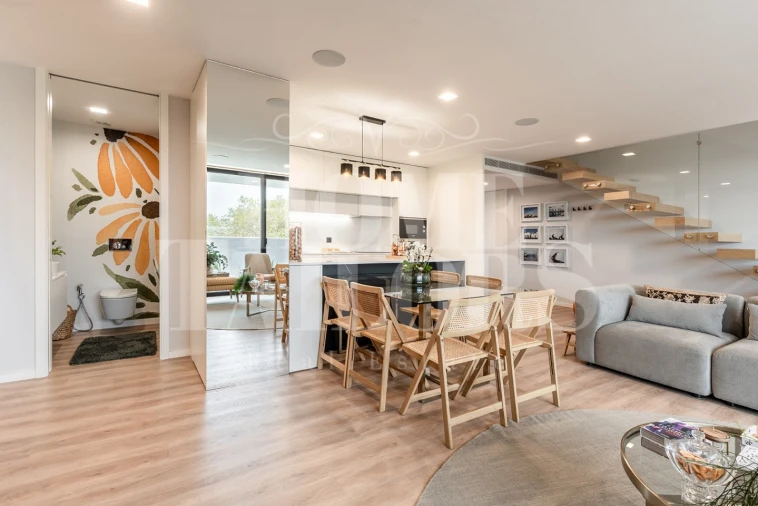 Apartamento T4 para Venda em Glória e Vera Cruz Foto 9