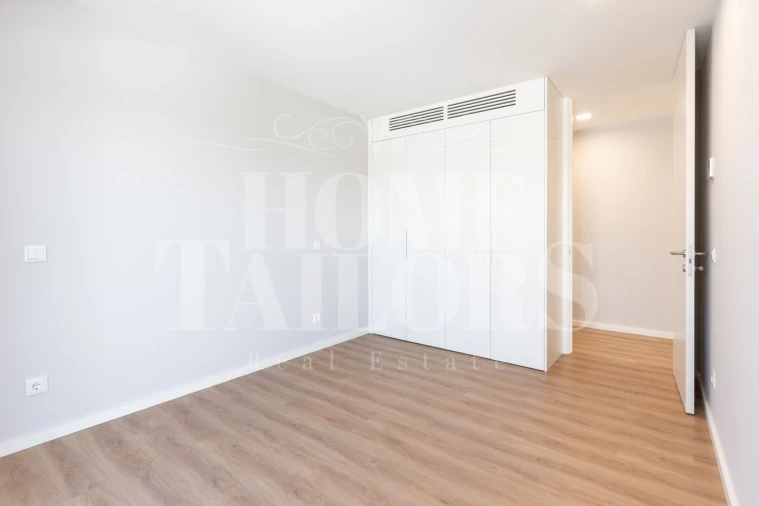 Apartamento T4 para Venda em Glória e Vera Cruz Foto 41