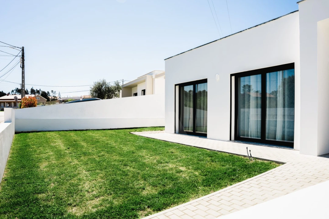 Moradia T3 para Venda em Nadadouro Foto 24