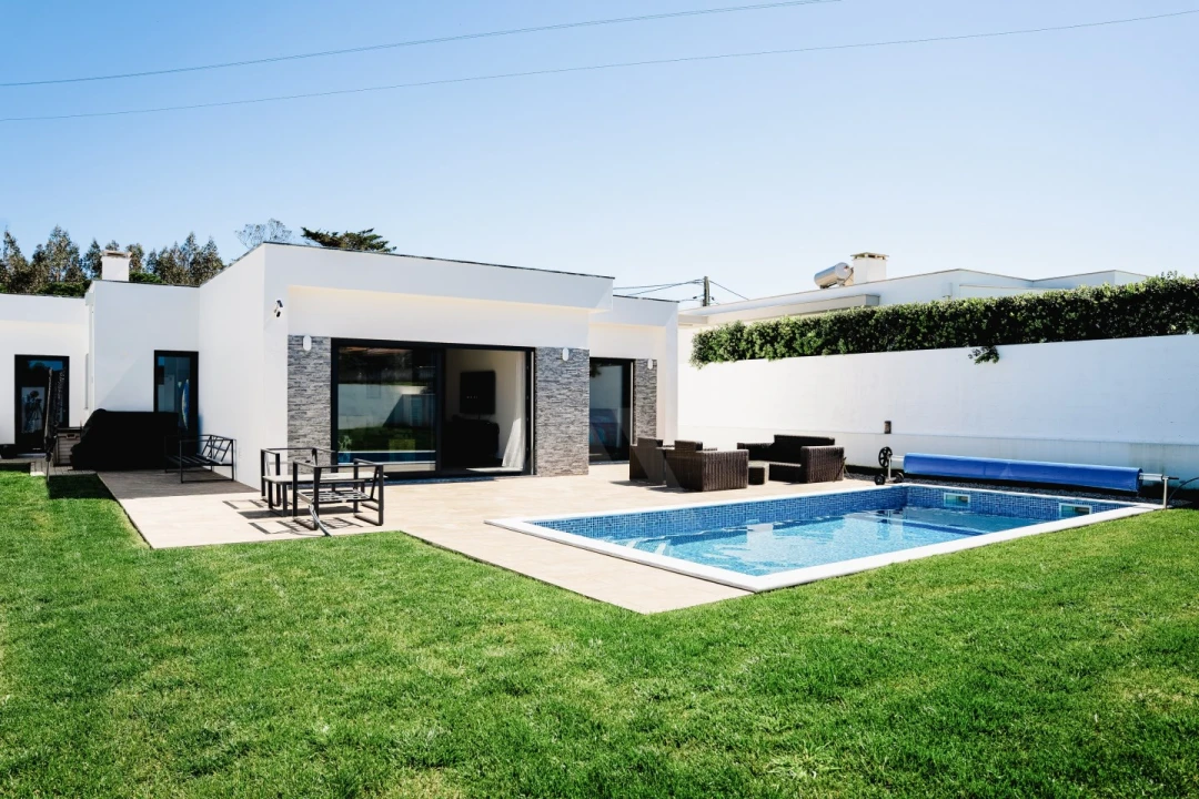 Moradia T3 para Venda em Nadadouro Foto 4