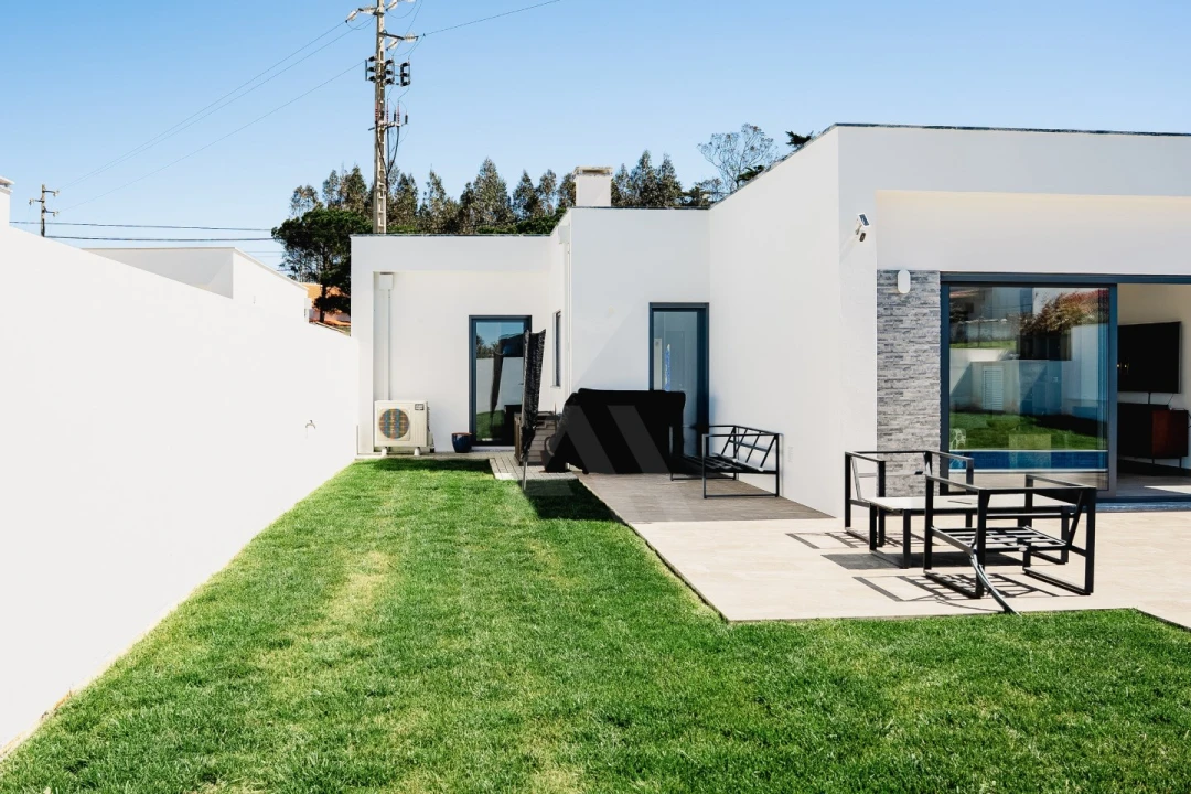 Moradia T3 para Venda em Nadadouro Foto 26