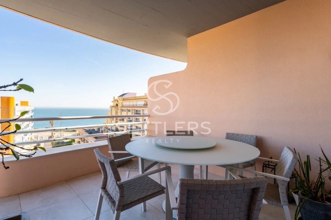 Apartamento T4 para Venda em Cascais e Estoril Foto 2