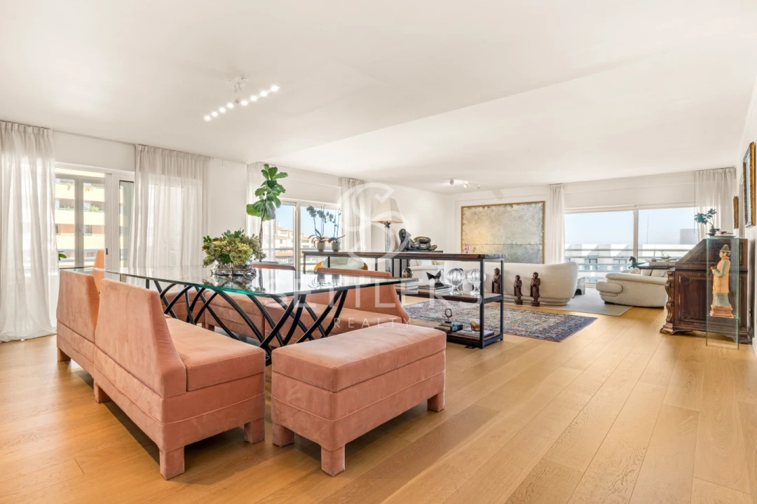 Apartamento T4 para Venda em Cascais e Estoril Foto 7