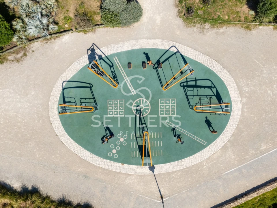 Apartamento T4 para Venda em Cascais e Estoril Foto 35