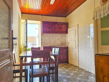 Moradia T2 para Venda em Ajuda da Bretanha