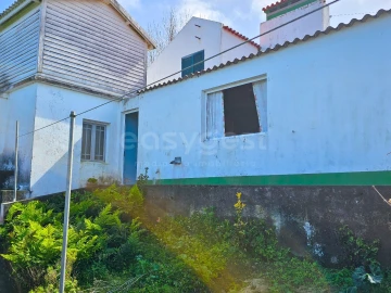Moradia T2 para Venda em Ajuda da Bretanha