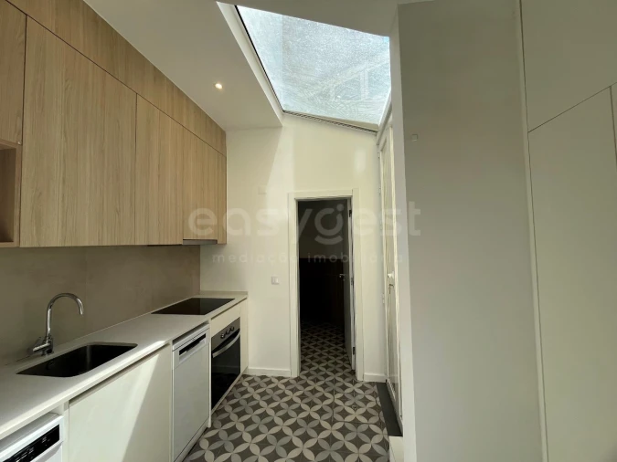 Apartamento T1 para Venda em Campo de Ourique Foto 9