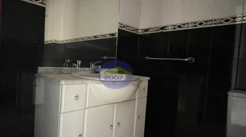 Apartamento T2 para Venda em Vilar de Andorinho