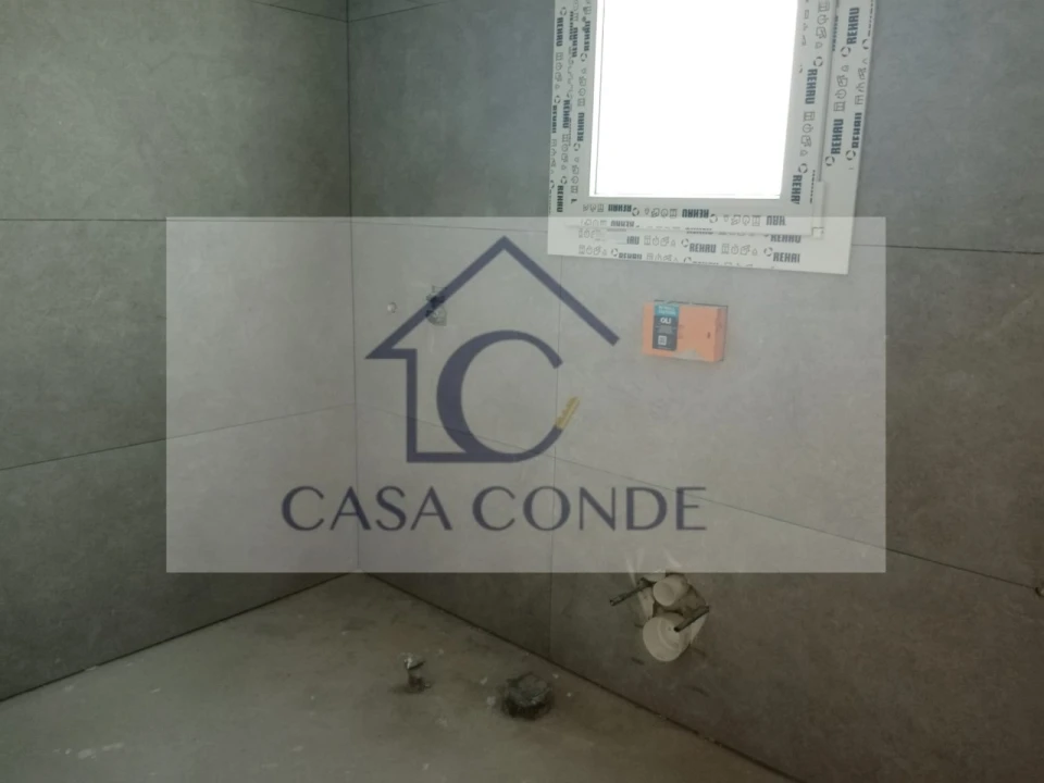 Moradia T4 para Venda em Fernao Ferro Foto 17