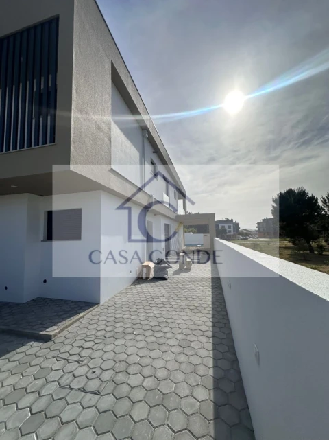 Moradia T3 para Venda em Fernao Ferro