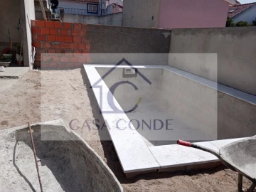 Moradia T4 para Venda em Fernao Ferro