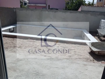 Moradia T4 para Venda em Fernao Ferro