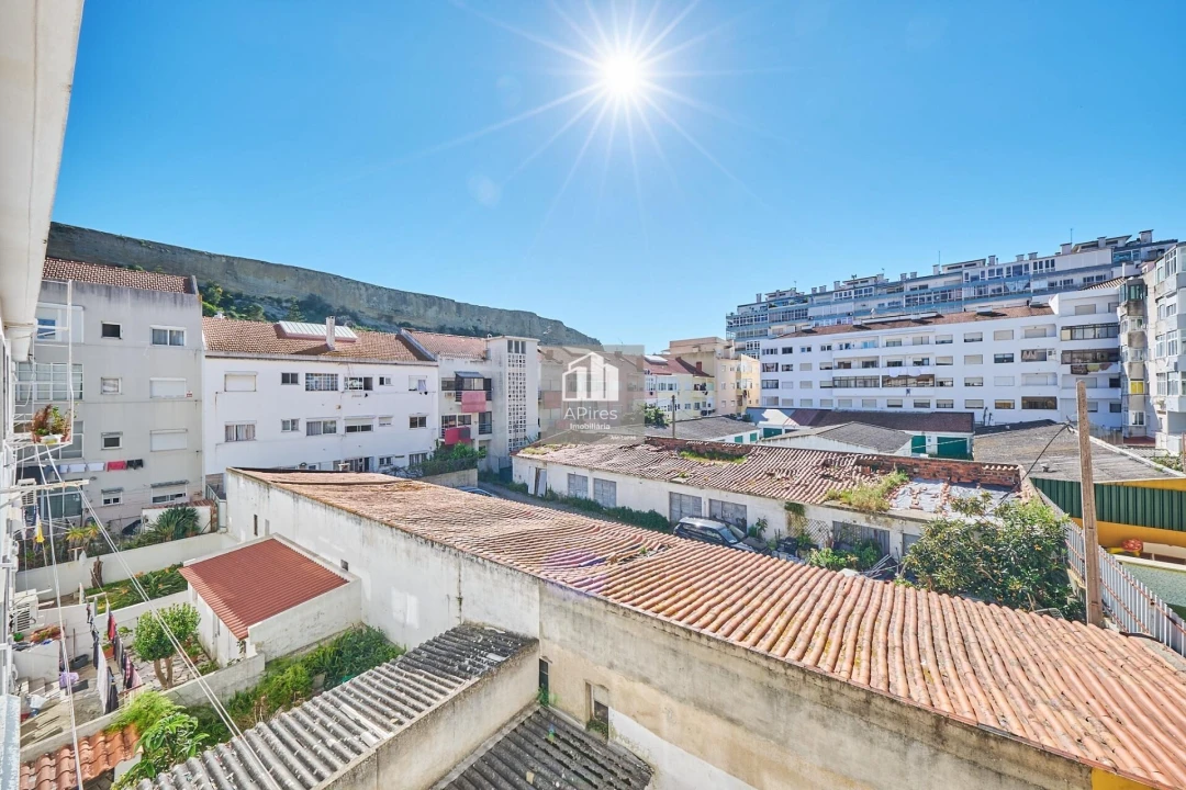 Apartamento T2 para Venda em Costa da Caparica Foto 20