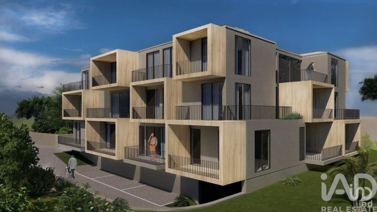 Apartamento T3 para Venda em São Martinho Foto 3