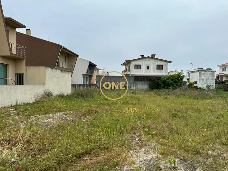 Terreno para Venda em Aguçadoura e Navais Foto 3