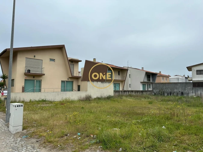 Terreno para Venda em Aguçadoura e Navais Foto 2