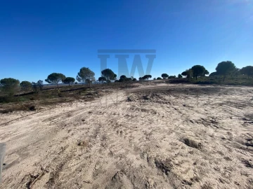 Terreno Comércio / Armazém para Venda em União das Freguesias de Setúbal