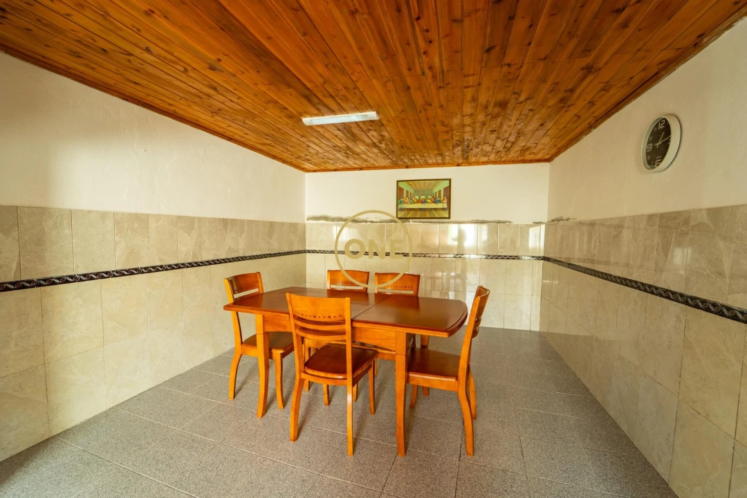 Moradia T4 para Venda em Lomba da Maia Foto 10