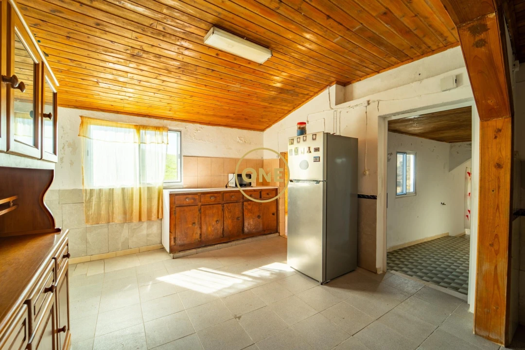 Moradia T4 para Venda em Lomba da Maia Foto 9