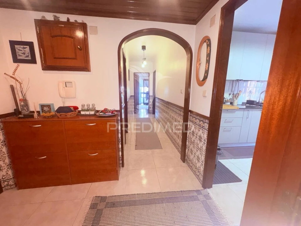 Apartamento T2 para Venda em Barcarena Foto 15