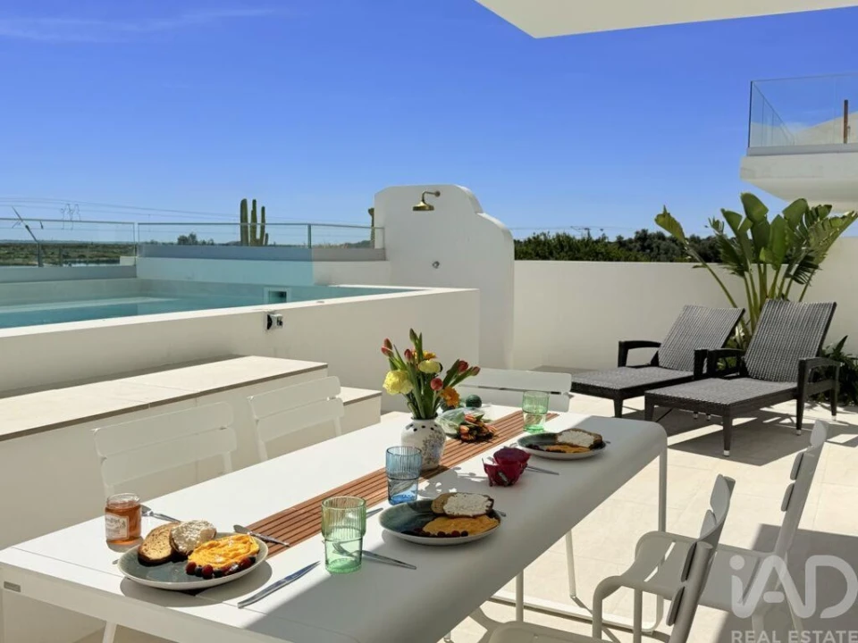 Moradia T3 para Venda em Moncarapacho e Fuseta Foto 1