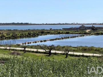 Moradia T3 para Venda em Moncarapacho e Fuseta