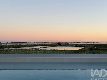 Moradia T3 para Venda em Moncarapacho e Fuseta