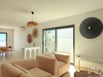 Moradia T3 para Venda em Moncarapacho e Fuseta